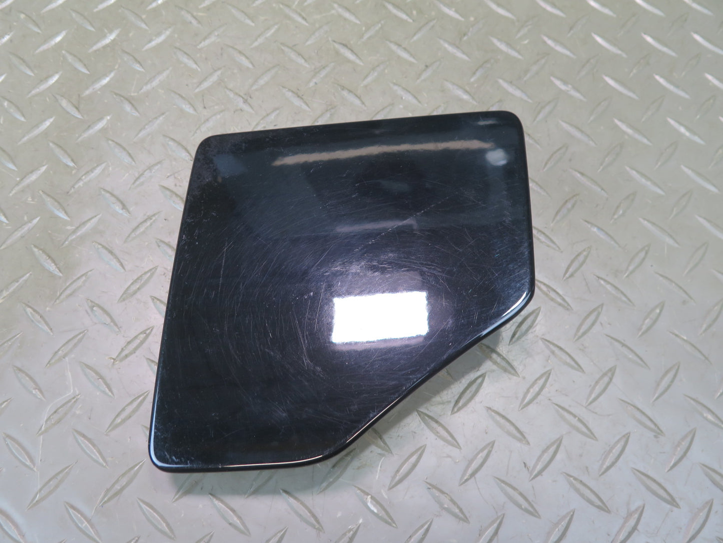 2004-2009 Cadillac XLR Fuel Tank Filler Door Lid Cover Black