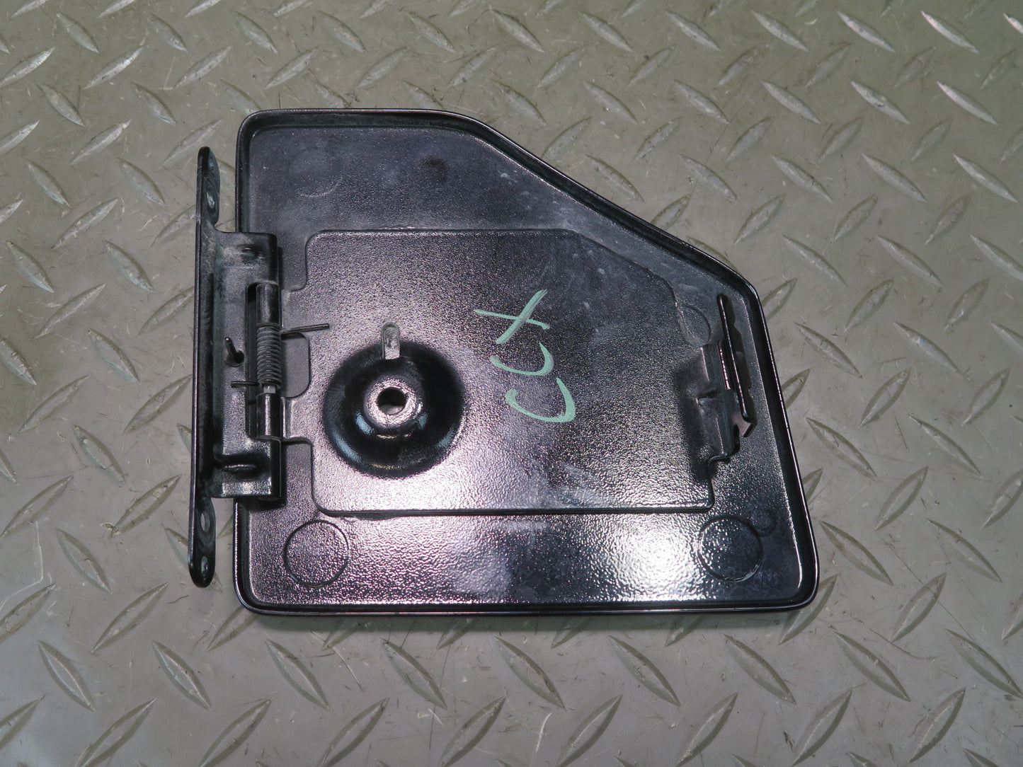2004-2009 Cadillac XLR Fuel Tank Filler Door Lid Cover Black