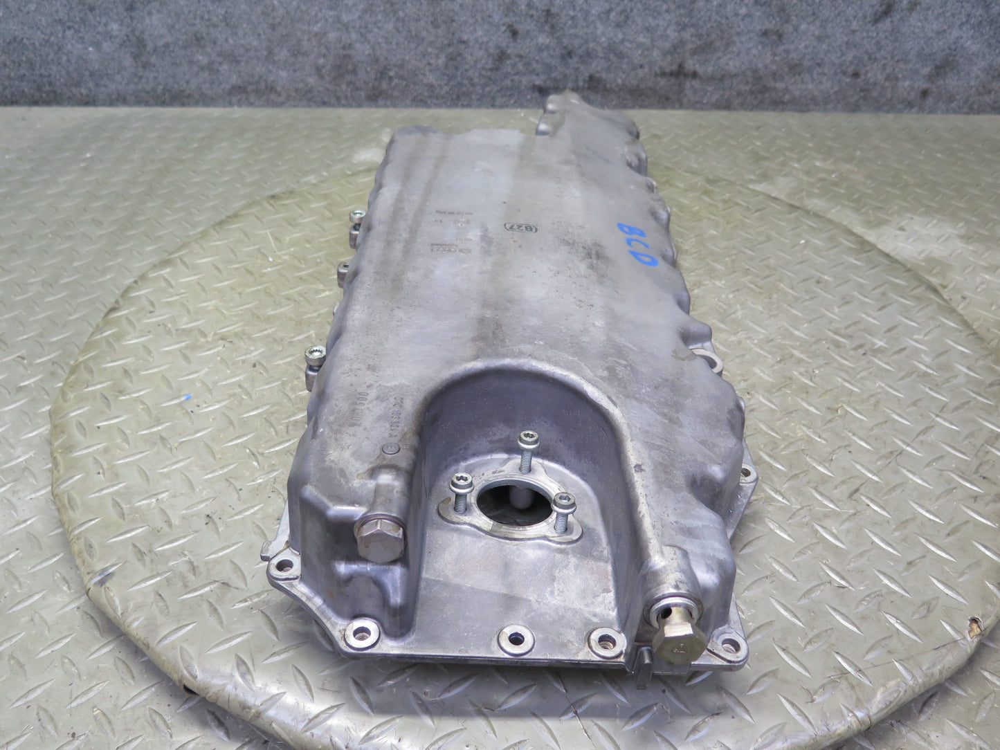 2006-2012 Bentley Flying Spur 6.0L W12 Engine Lower Oil Pan
