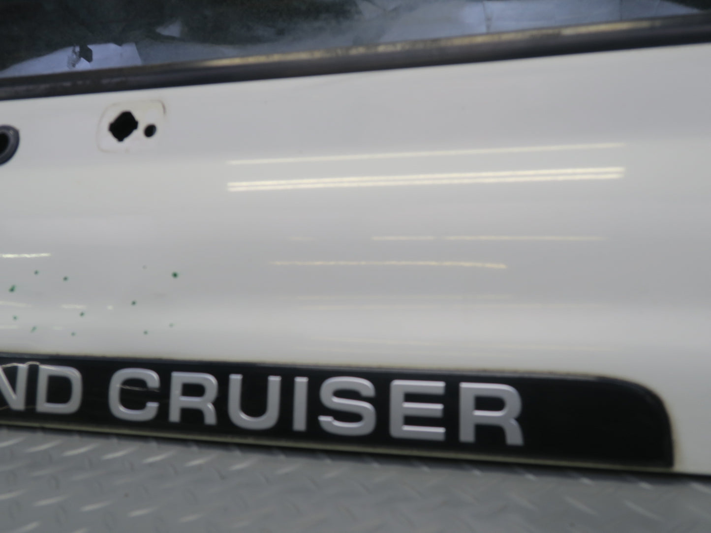 1991-1997 Toyota Land Cruiser FJ80 Rear Back Upper Door Tailgate Trunk Lid White