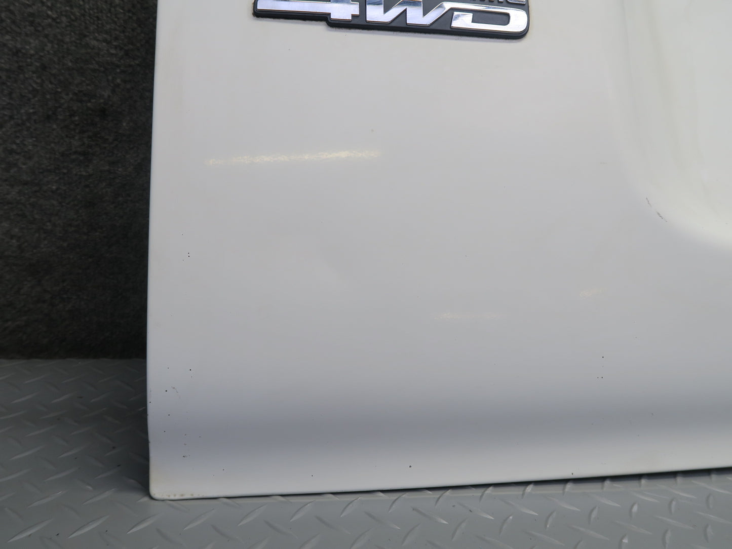 1991-1997 Toyota Land Cruiser FJ80 Rear Back Lower Door Tailgate Trunk Lid White