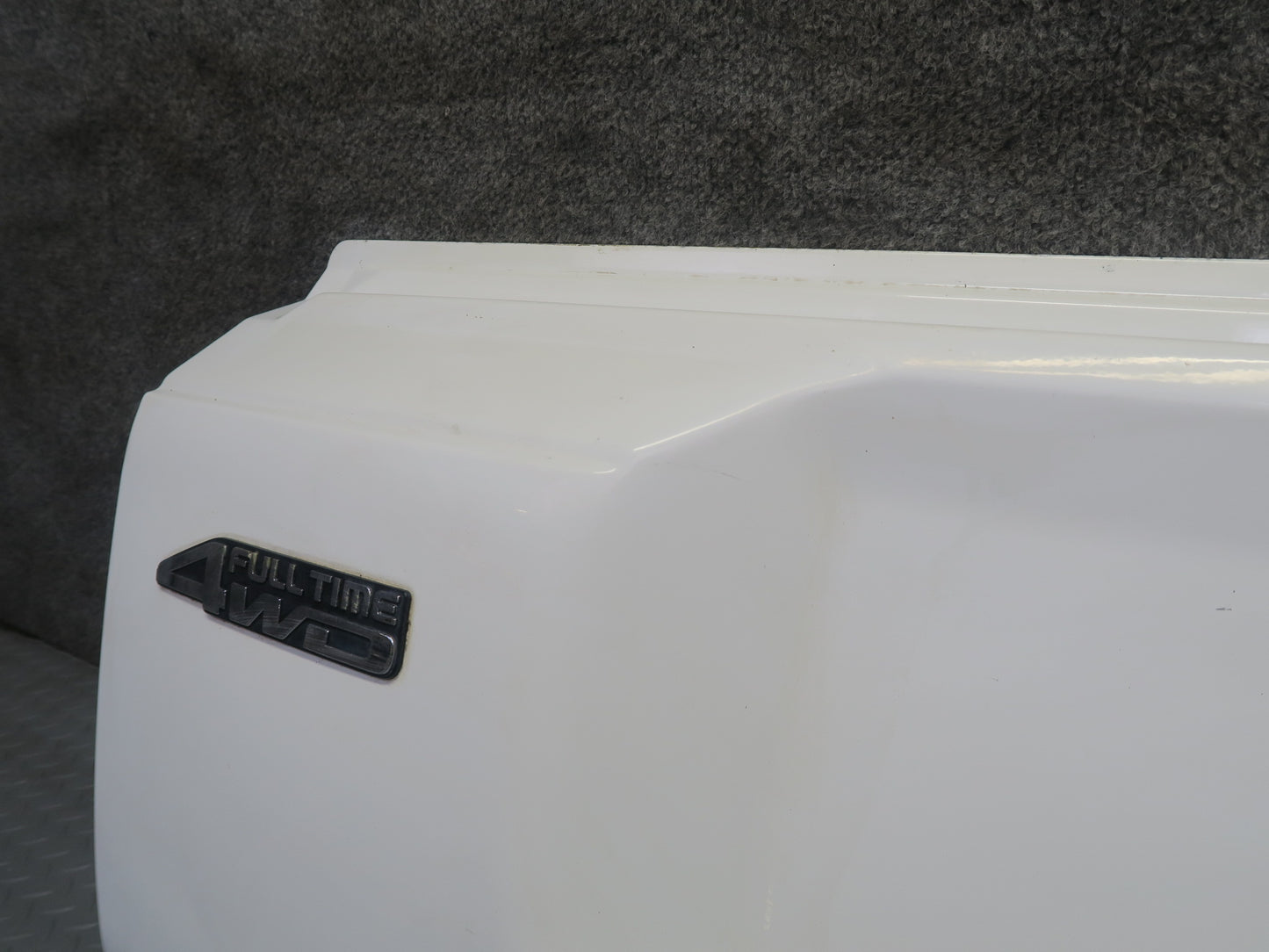 1991-1997 Toyota Land Cruiser FJ80 Rear Back Lower Door Tailgate Trunk Lid White