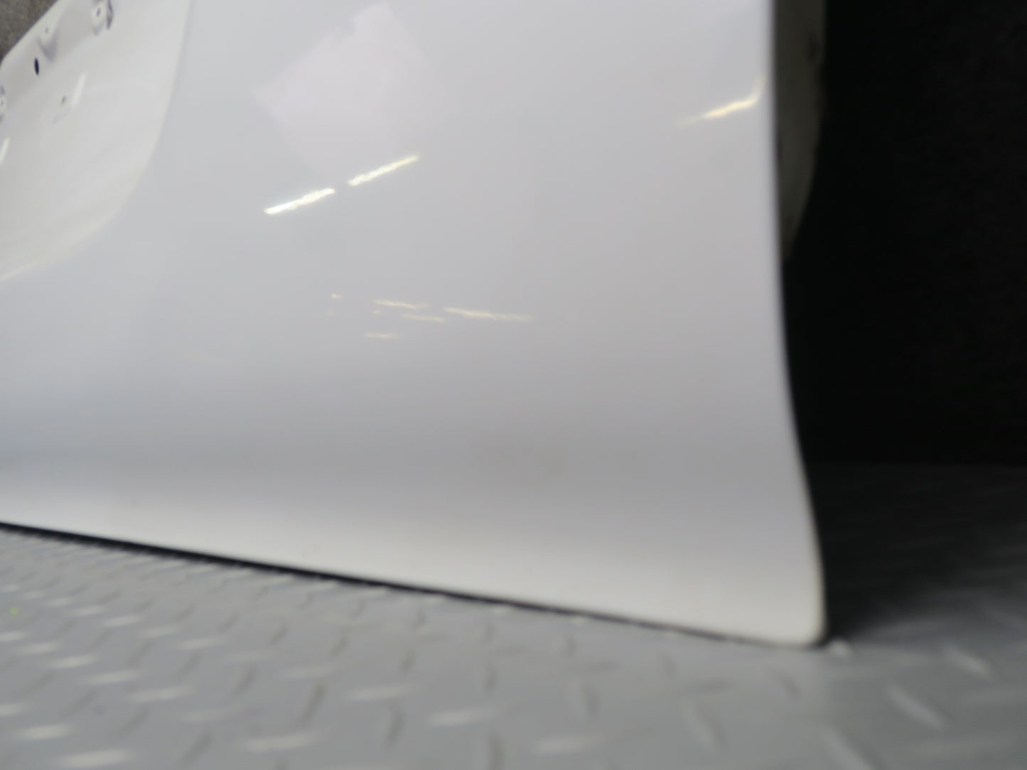 1991-1997 Toyota Land Cruiser FJ80 Rear Back Lower Door Tailgate Trunk Lid White
