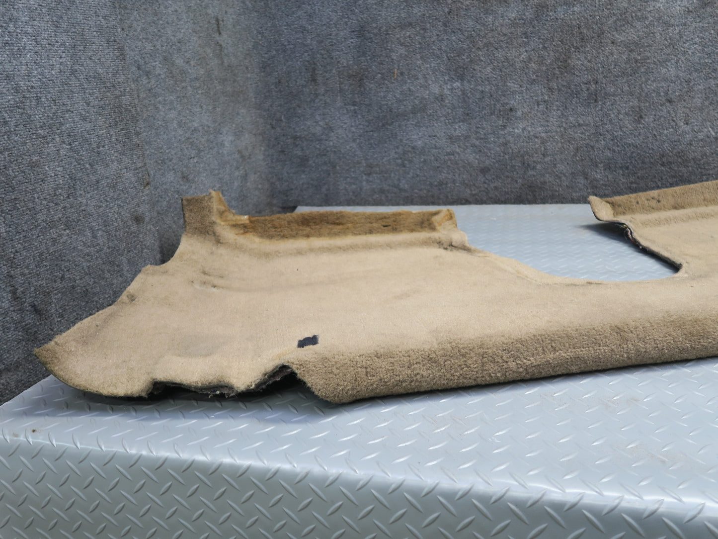 91-94 Chevrolet Corvette C4 Rear Back Waterfall Carpet Trim Cover Beige OEM
