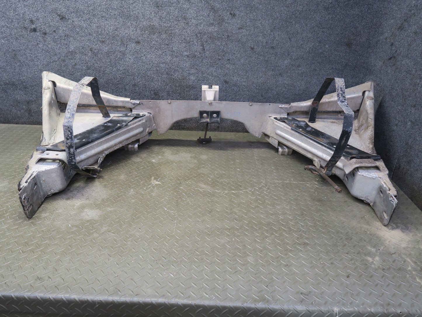84-92 Chevrolet Corvette C4 Rear Bumper Reinforcement Impact Bar 121K OEM