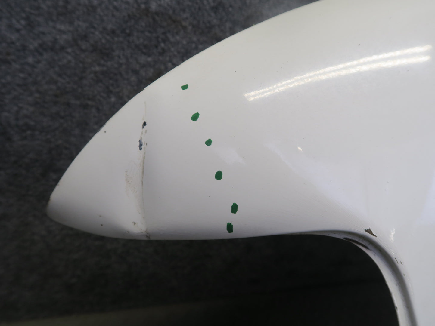 1991-1992 Toyota Land Cruiser FJ80 Front Left Side Fender Shell Panel White