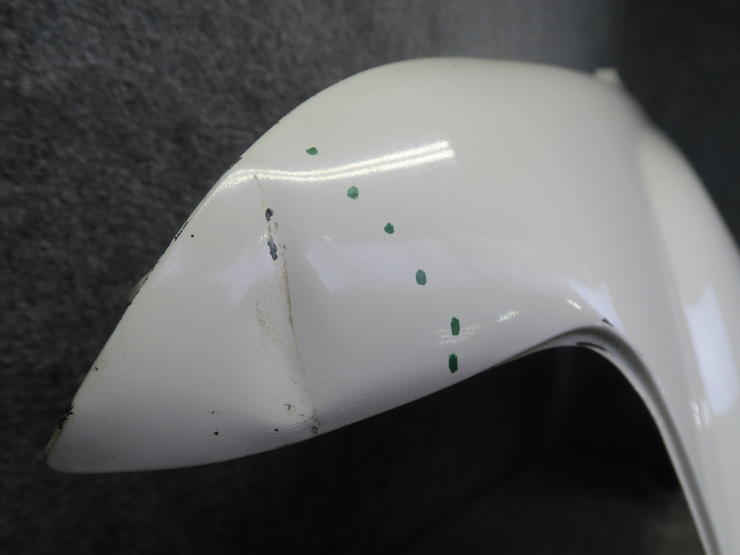 1991-1992 Toyota Land Cruiser FJ80 Front Left Side Fender Shell Panel White