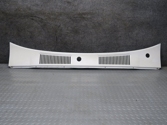 1991-1992 Toyota Land Cruiser FJ80 Front Windshield Wiper Vent Cowl Panel White