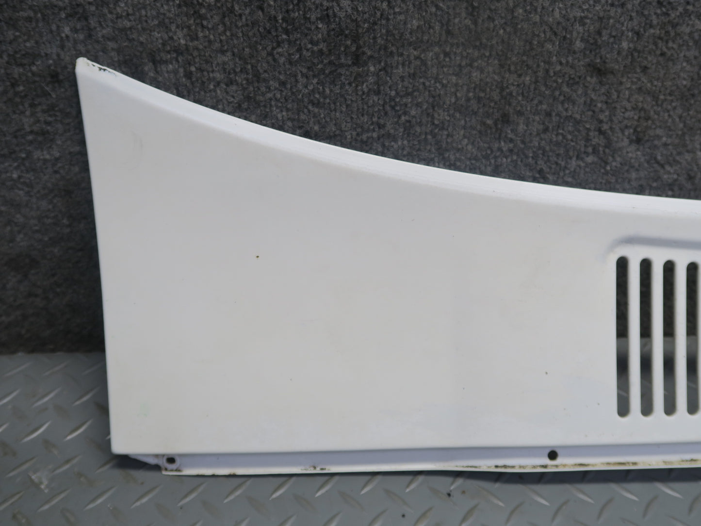 1991-1992 Toyota Land Cruiser FJ80 Front Windshield Wiper Vent Cowl Panel White