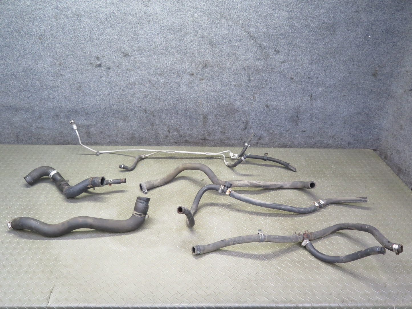 92-94 Chevrolet Corvette C4 5.7L Engine Water Coolant Hose Pipe Line Set OEM