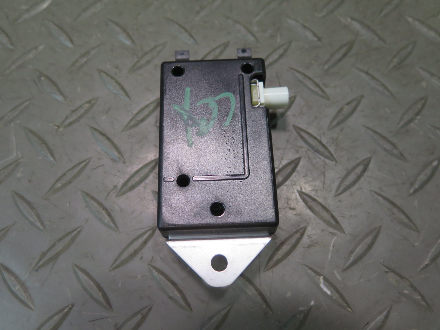2004-2009 Cadillac XLR Satellite Radio Antenna Module Unit Receiver