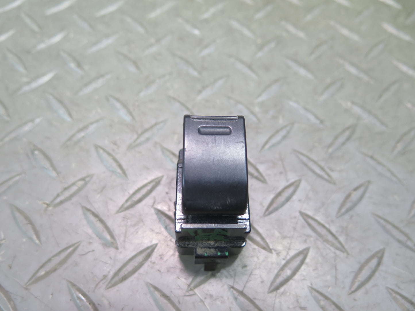 1991-1997 Toyota Land Cruiser FJ80 Front Right Door Window Switch