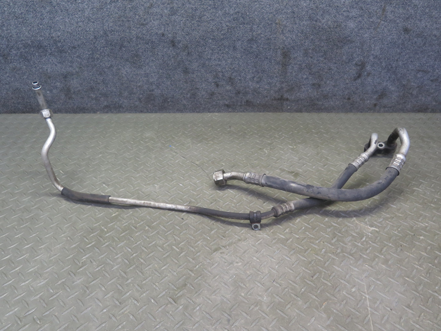 1993 Chevrolet Corvette C4 A/C Air Condition Hose Pipe Line Dryer Set OEM