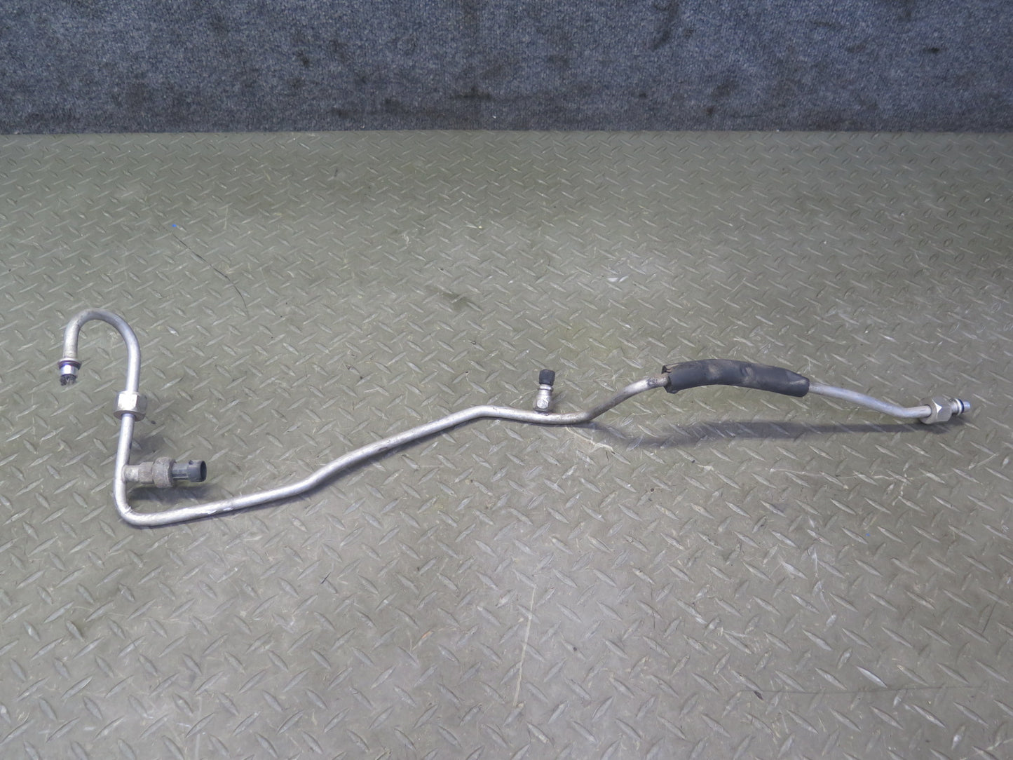 1993 Chevrolet Corvette C4 A/C Air Condition Hose Pipe Line Dryer Set OEM