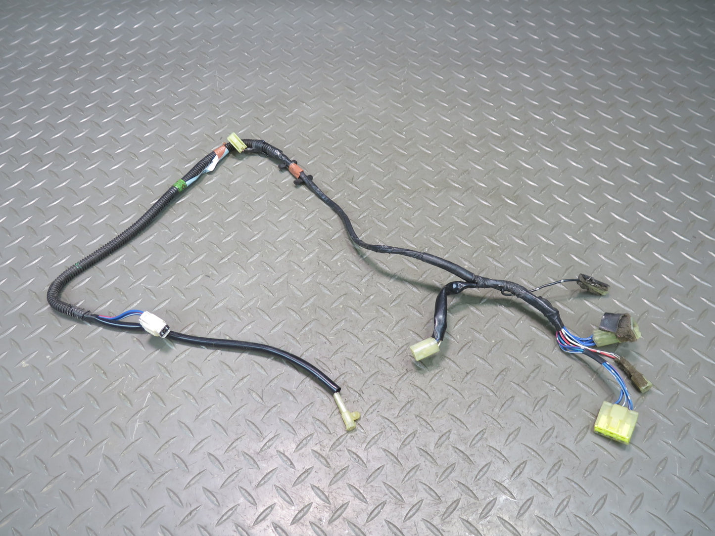 1992 Toyota Land Cruiser FJ80 Rear Upper Tailgate Trunk Door Wire Wiring Harness