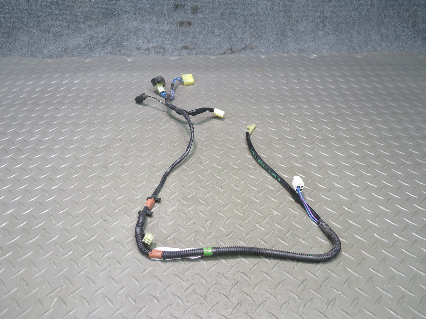 1992 Toyota Land Cruiser FJ80 Rear Upper Tailgate Trunk Door Wire Wiring Harness