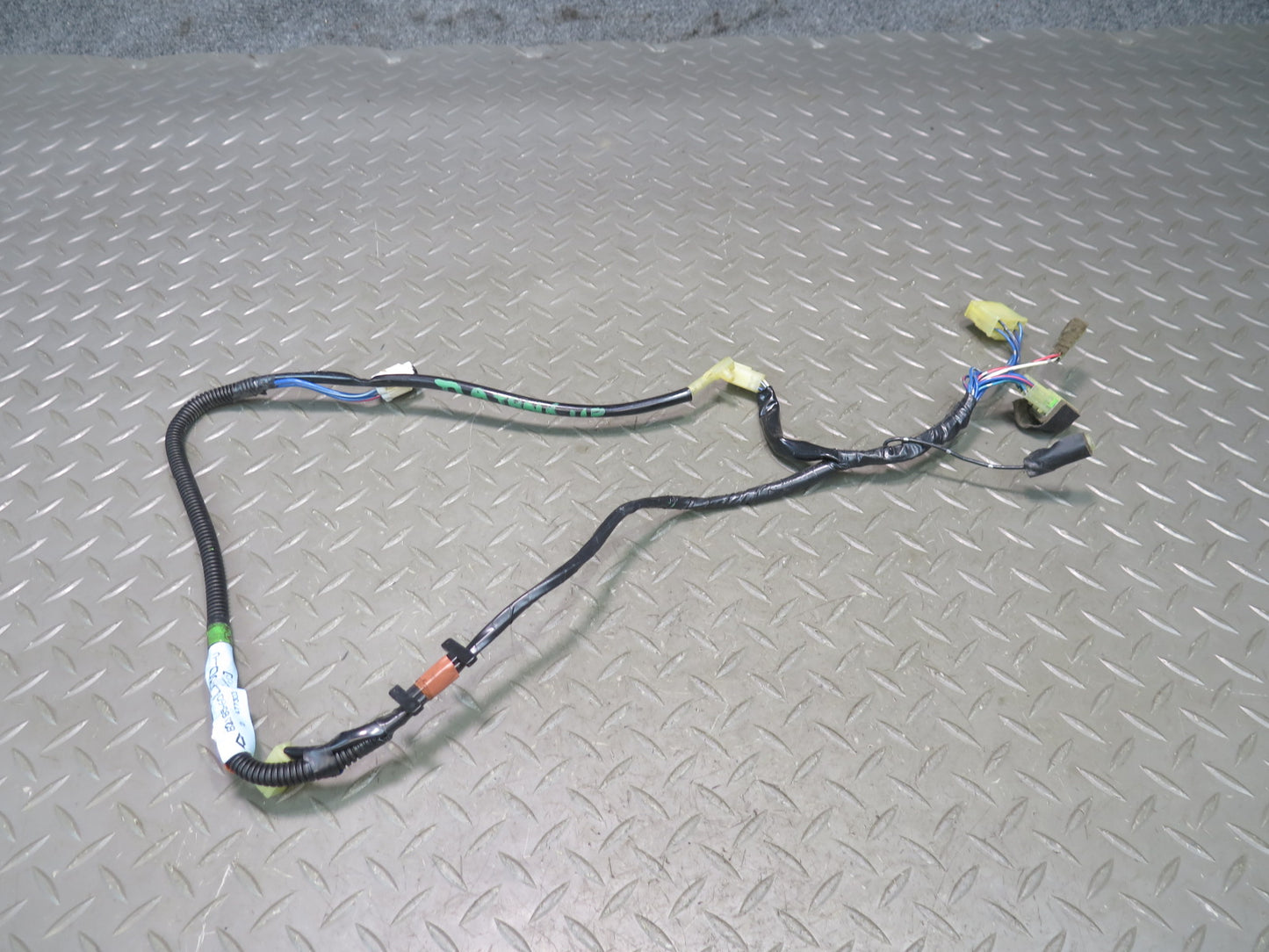 1992 Toyota Land Cruiser FJ80 Rear Upper Tailgate Trunk Door Wire Wiring Harness