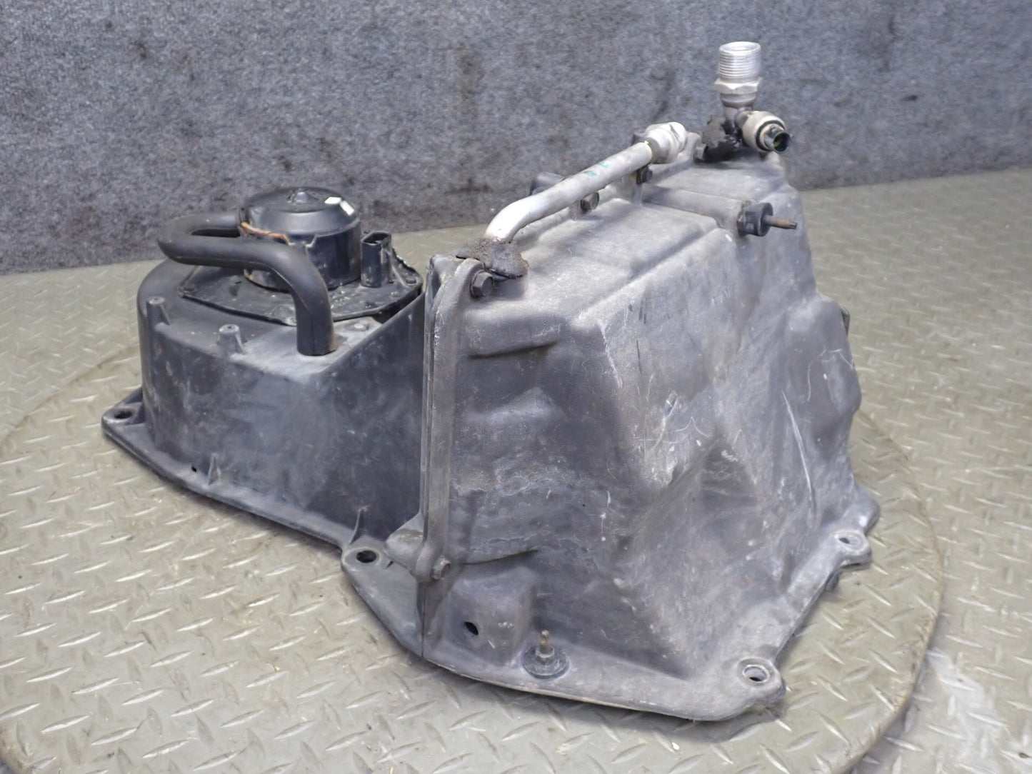 90-93 Chevrolet Corvette C4 A/C Air Conditioning Blower Motor Evaporator Box OEM