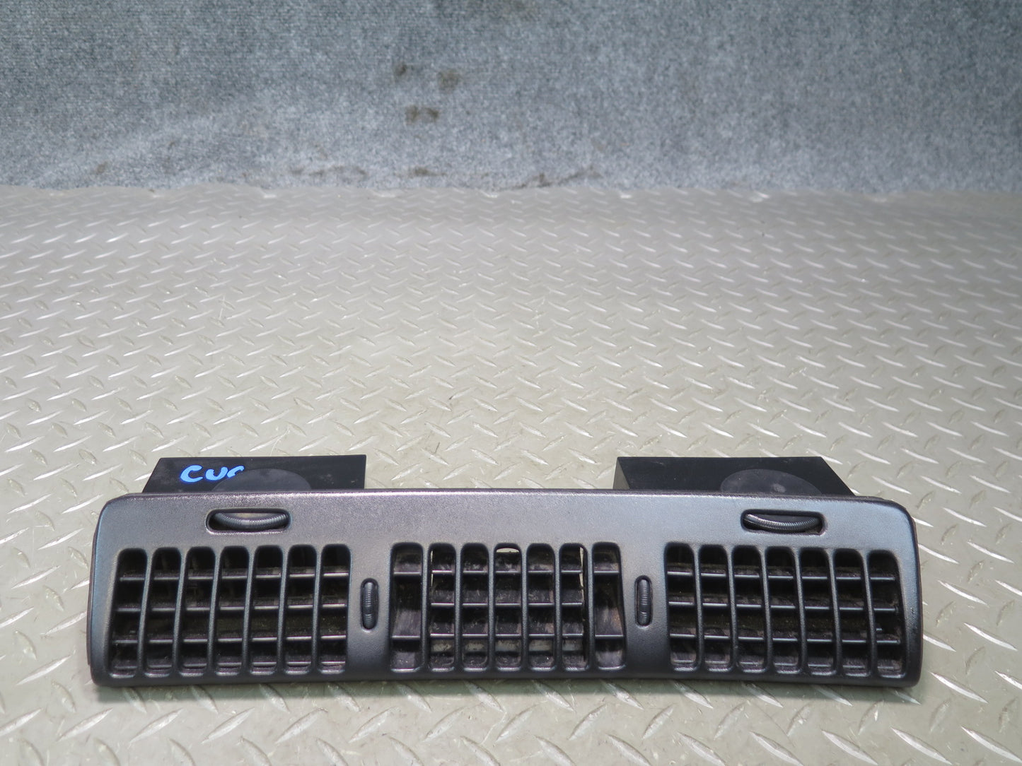 90-93 Chevrolet Corvette C4 Dash Right Air Vent Grille 10100156 OEM