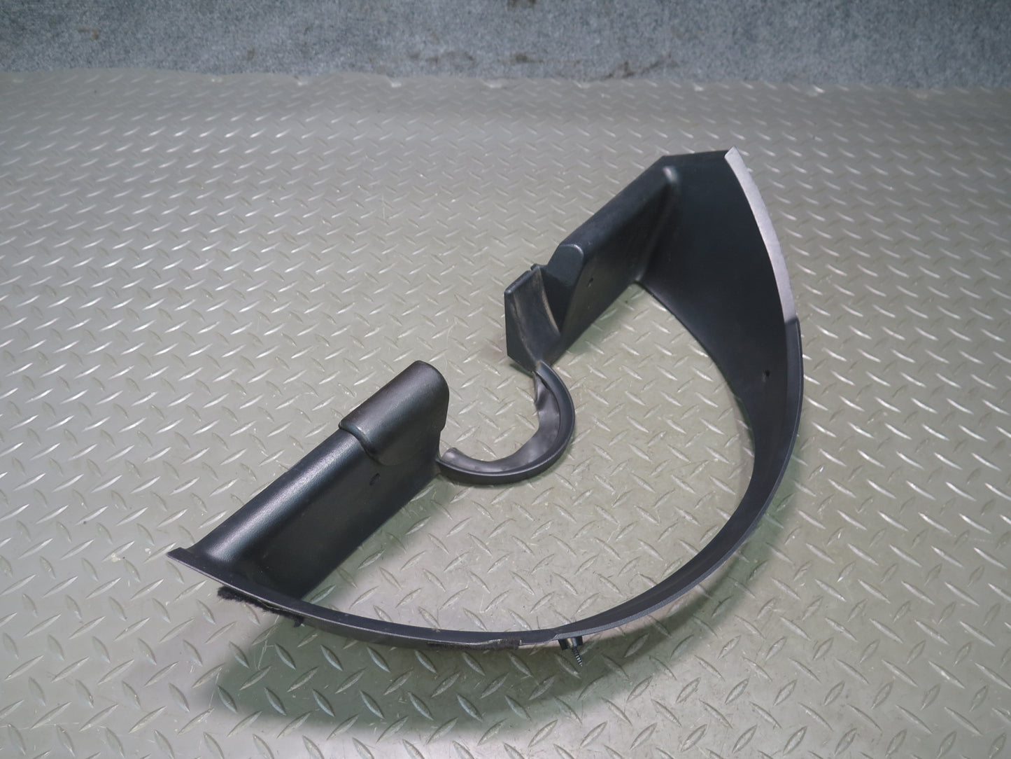 90-95 Chevrolet Corvette C4 Instrument Cluster Speedometer Trim Panel Black OEM
