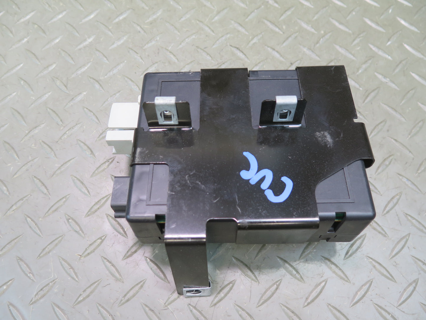 90-96 Chevrolet Corvette C4 Keyless Entry Anti Theft Control Module OEM