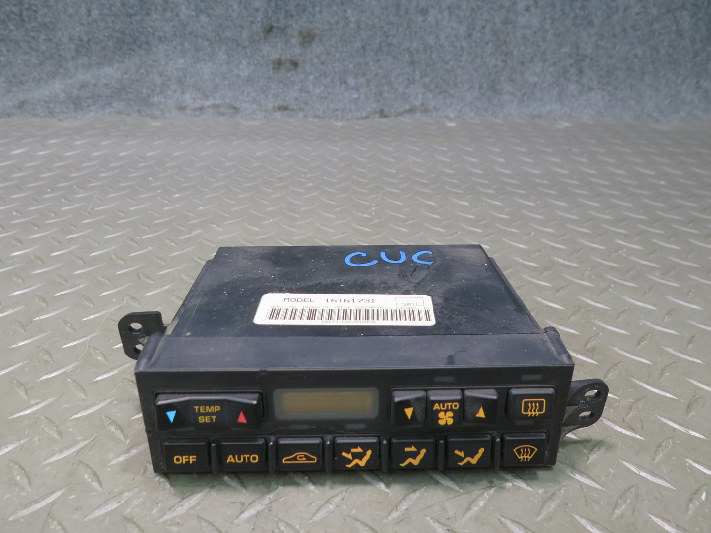 92-93 Chevrolet Corvette C4 A/C Heater Climate Control Switch Panel 16161731 OEM