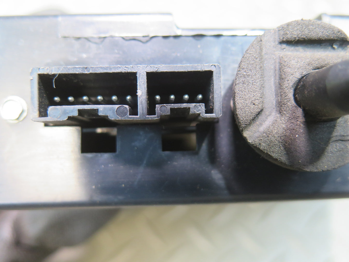 92-93 Chevrolet Corvette C4 A/C Heater Climate Control Switch Panel 16161731 OEM