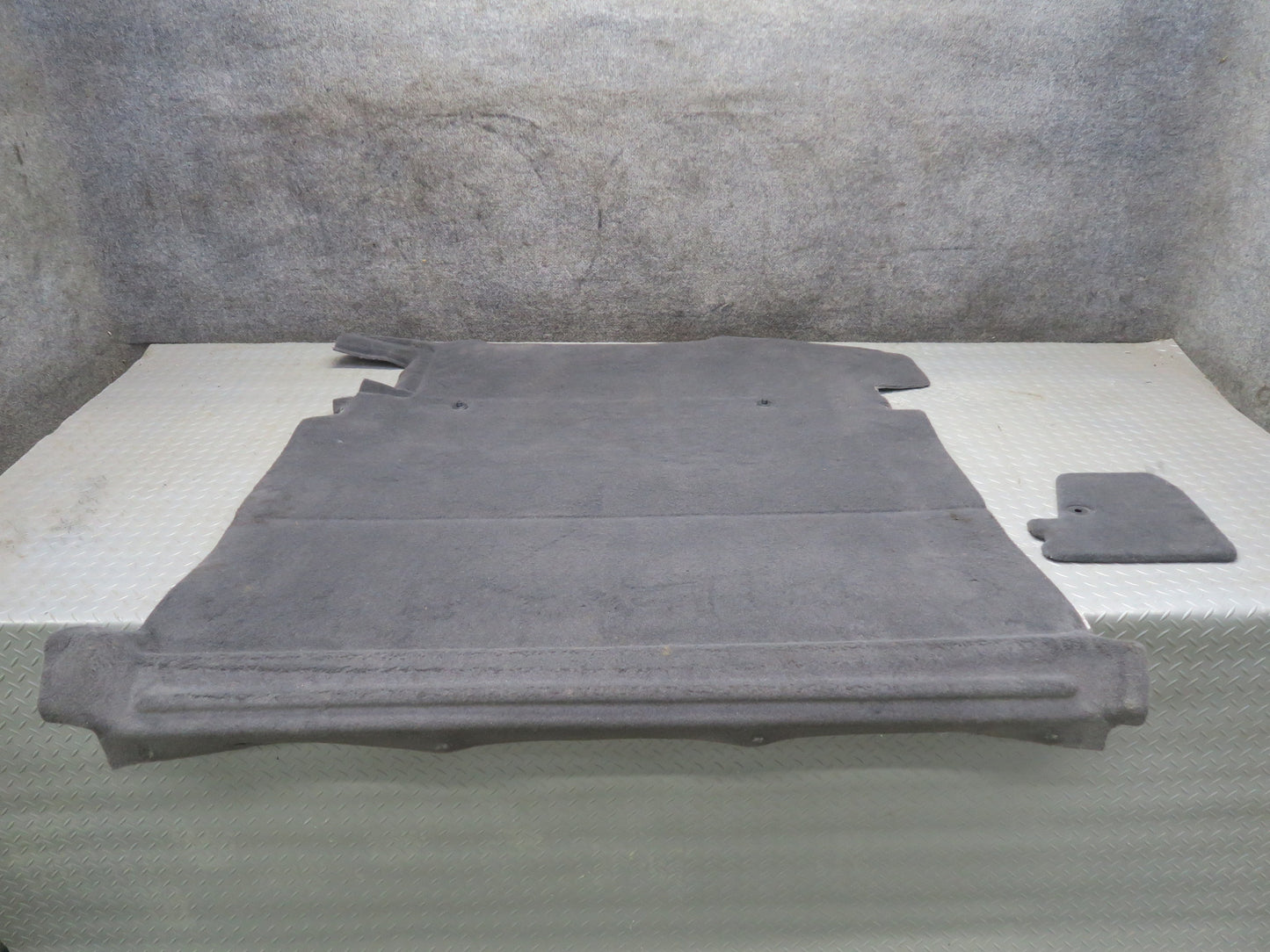 2004-2009 Cadillac XLR Rear Trunk Floor Lower Carpet RUG Cover Panel Set