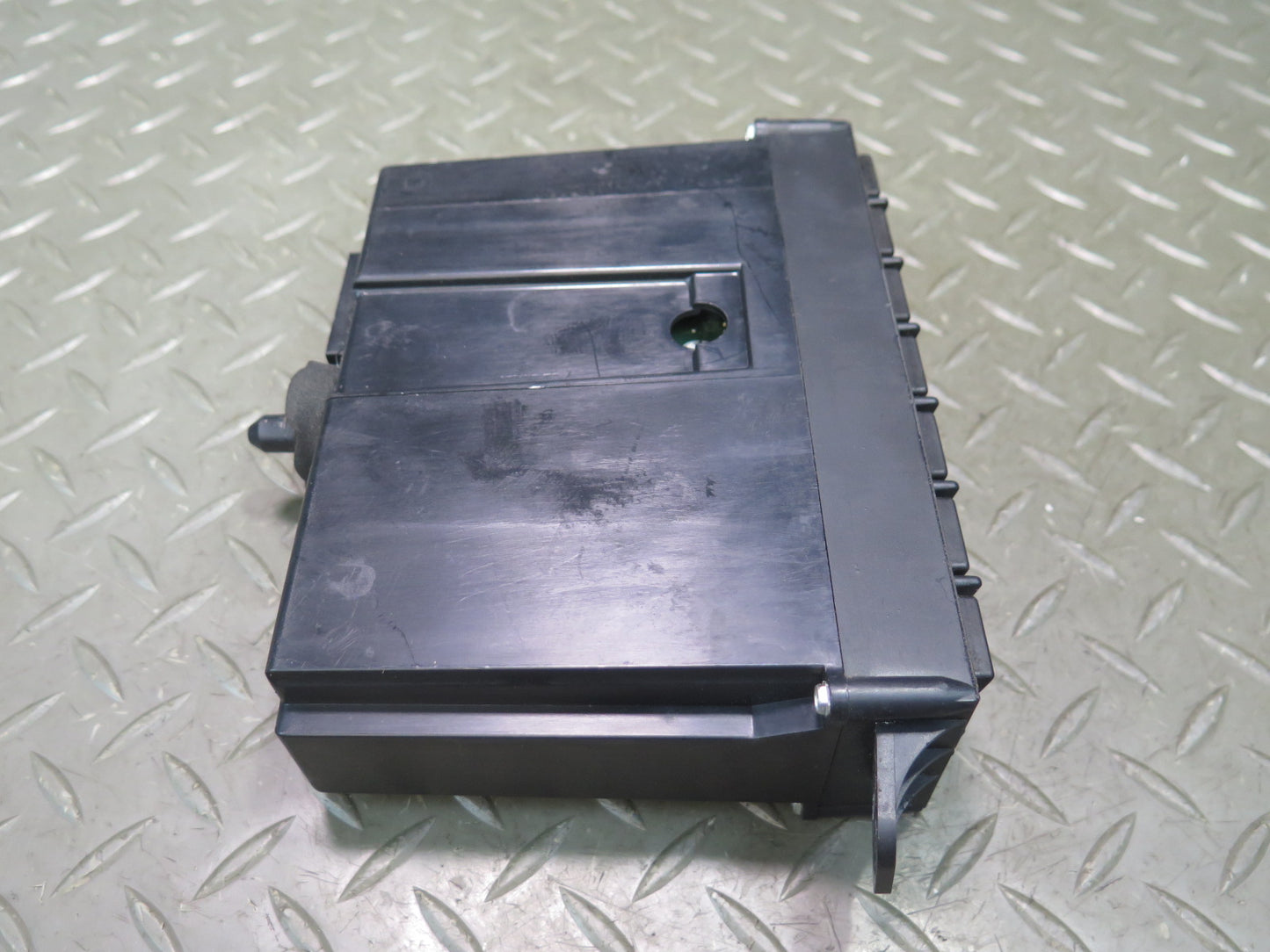 92-93 Chevrolet Corvette C4 A/C Heater Climate Control Switch Panel 16161731 OEM