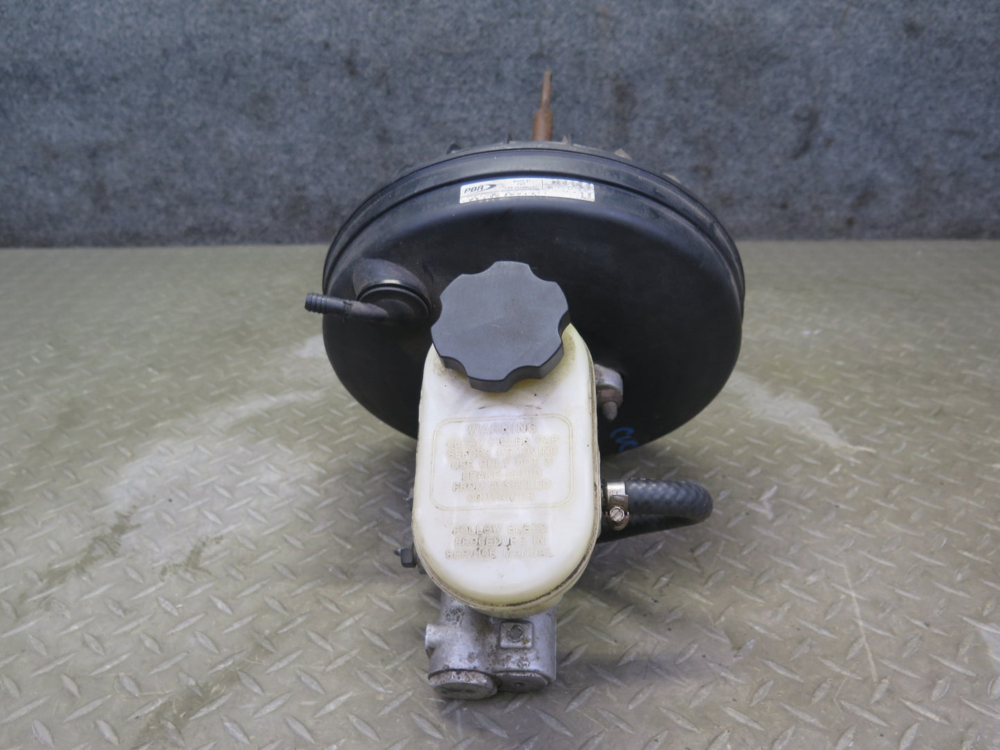 1993 Chevrolet Corvette C4 M/T Brake Master Cylinder Booster Fluid Reservoir OEM