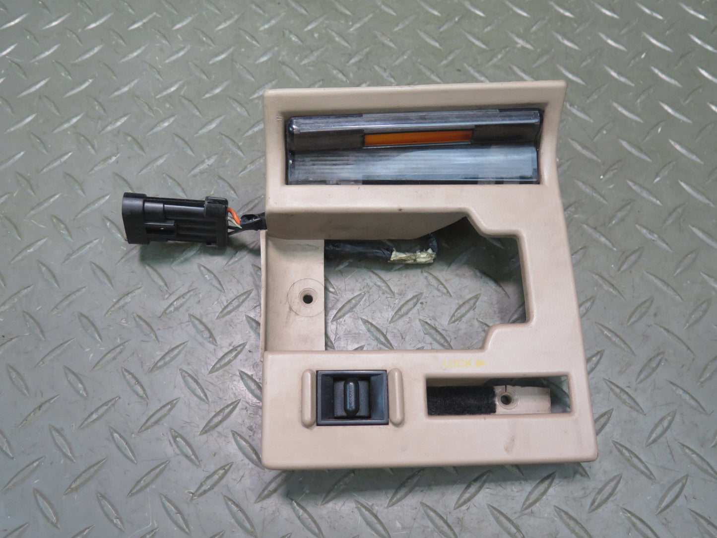 92-93 Chevrolet Corvette C4 Right Door Handle Trim Bezel Switch Beige OEM