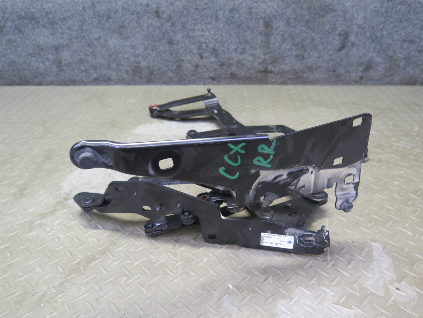 2004-2009 Cadillac XLR Rear Left & Right Side Convertible TOP Hinge Bracket Set
