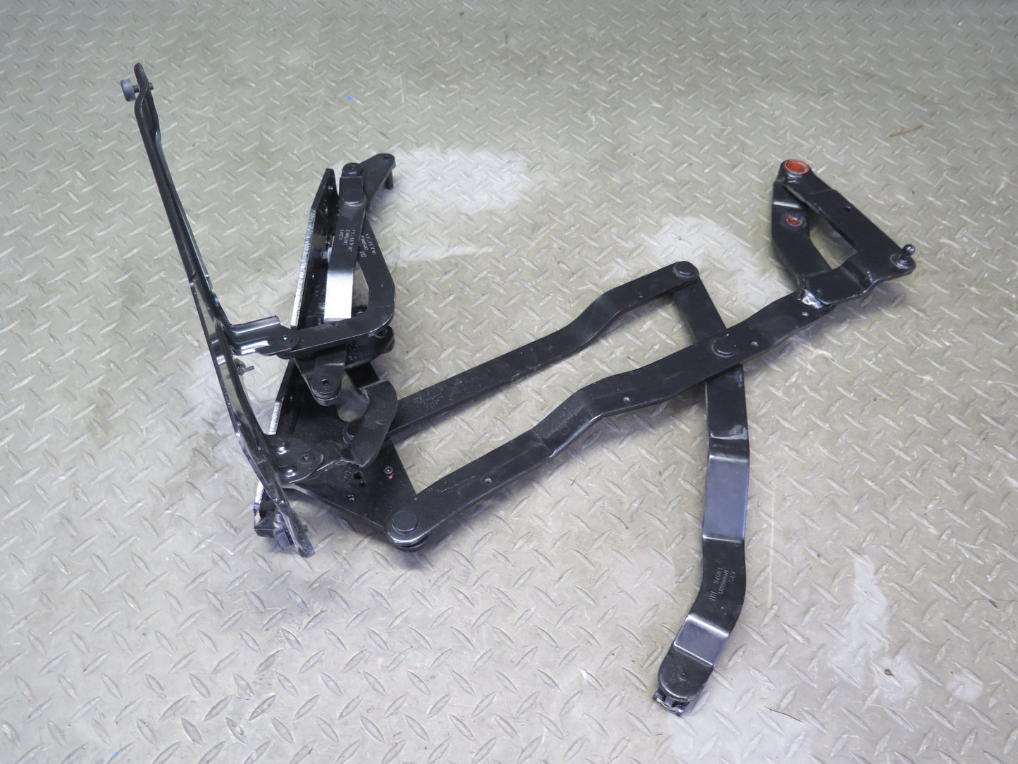 2004-2009 Cadillac XLR Rear Left & Right Side Convertible TOP Hinge Bracket Set