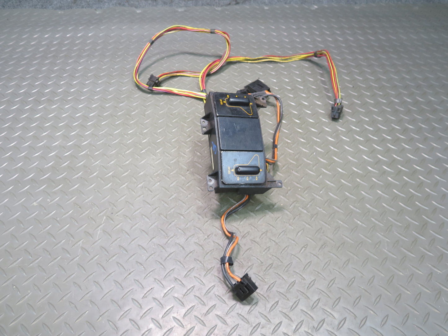 92-93 Chevrolet Corvette C4 Front Left & Right Seat Switch w Wiring 10161842 OEM