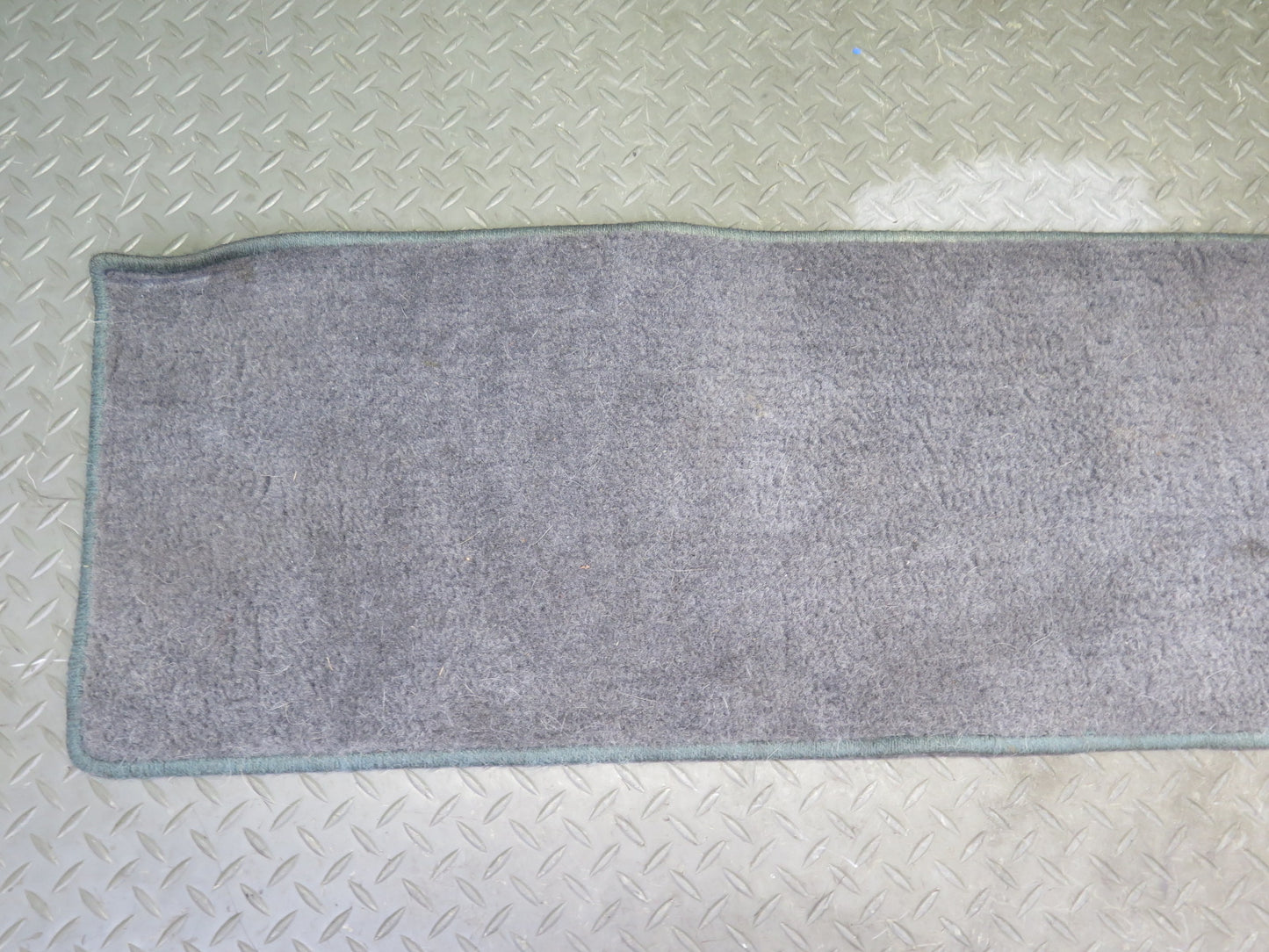 1991-1994 Toyota Land Cruiser FJ80 Second AND Third ROW Floor MAT Carpet Set
