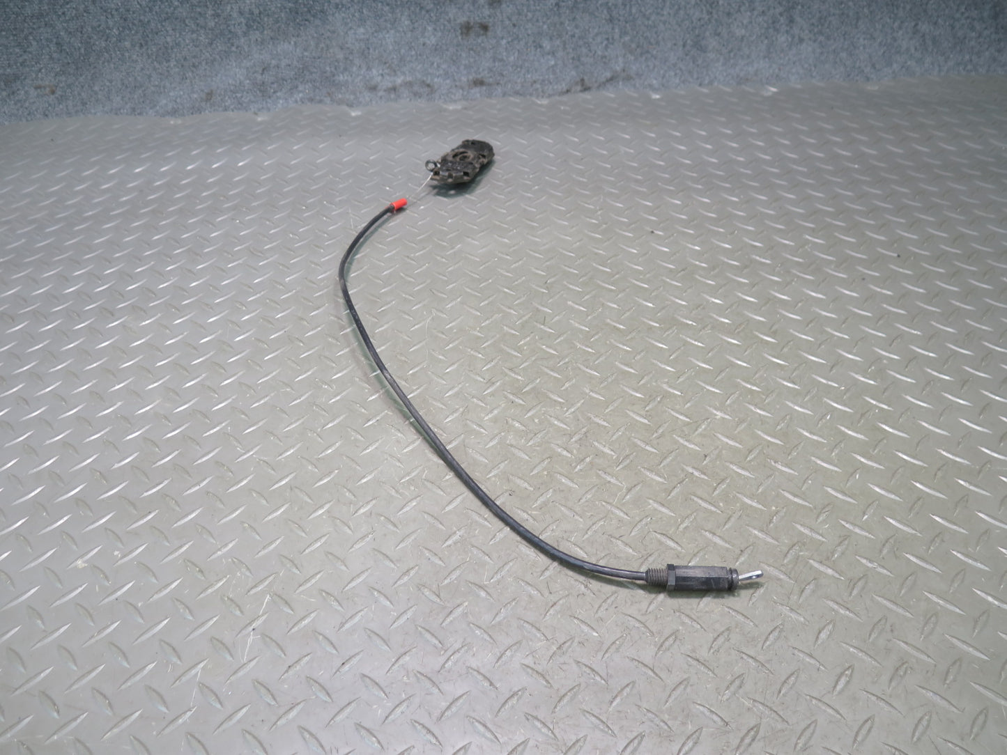 93-95 Chevrolet Corvette C4 Convert TOP Deck Lid Release Cable Latch Handle OEM