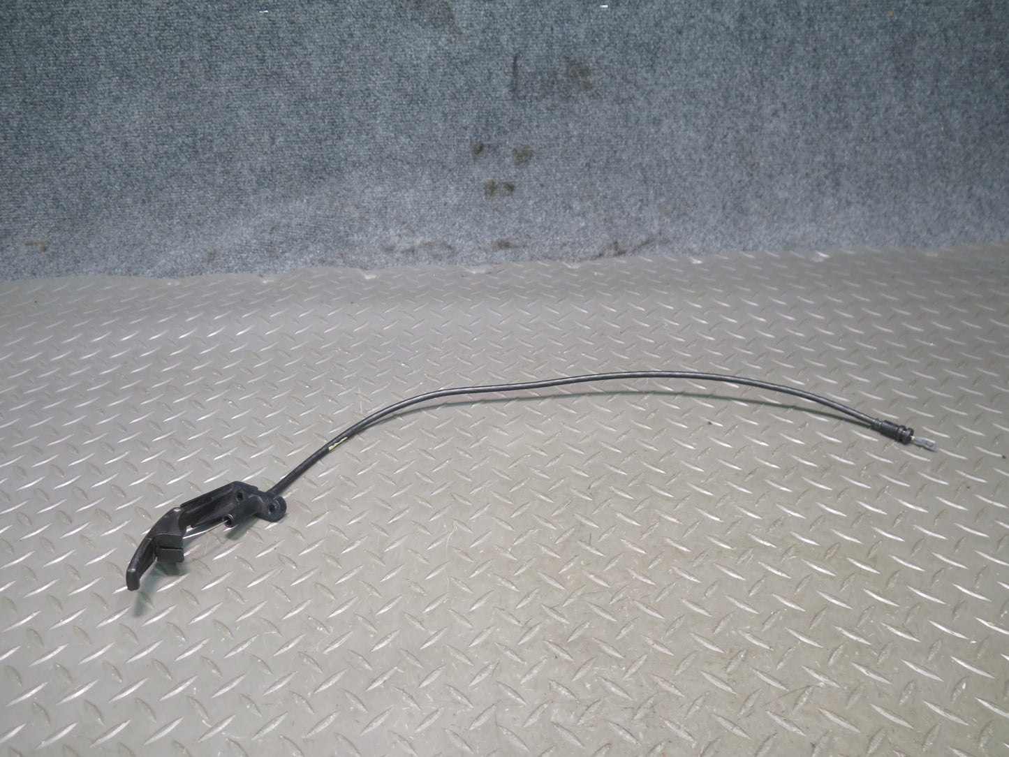 93-95 Chevrolet Corvette C4 Convert TOP Deck Lid Release Cable Latch Handle OEM
