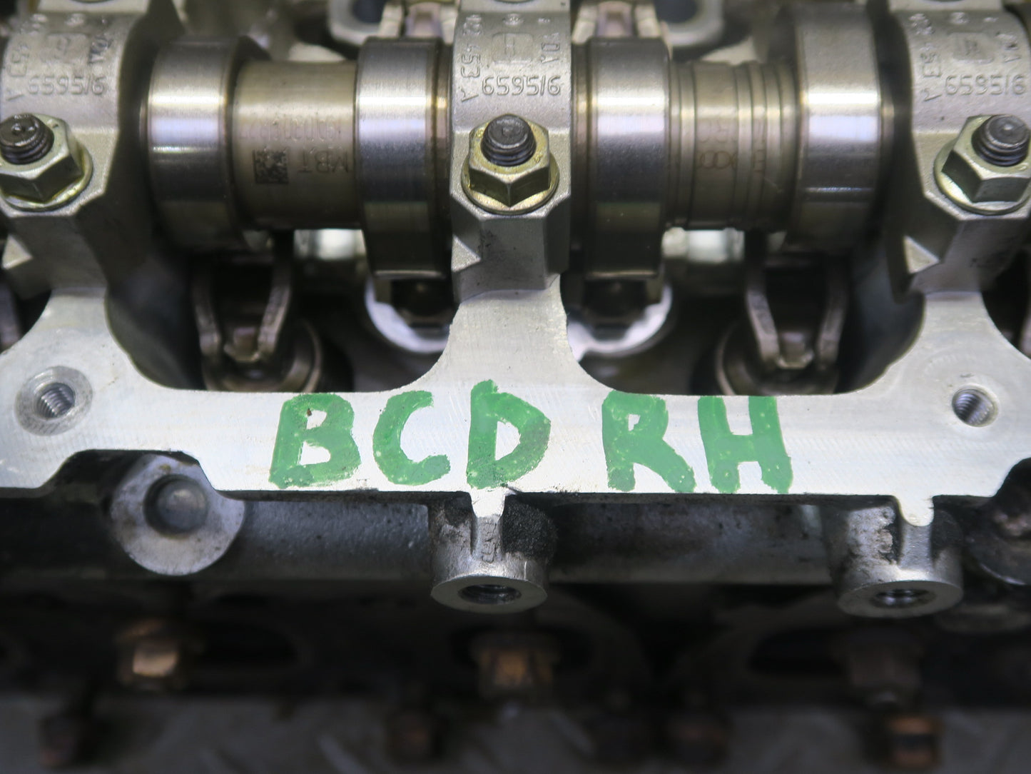 2006-2012 Bentley Flying Spur 6.0L W12 Engine Right Cylinder Head W/ Camshafts