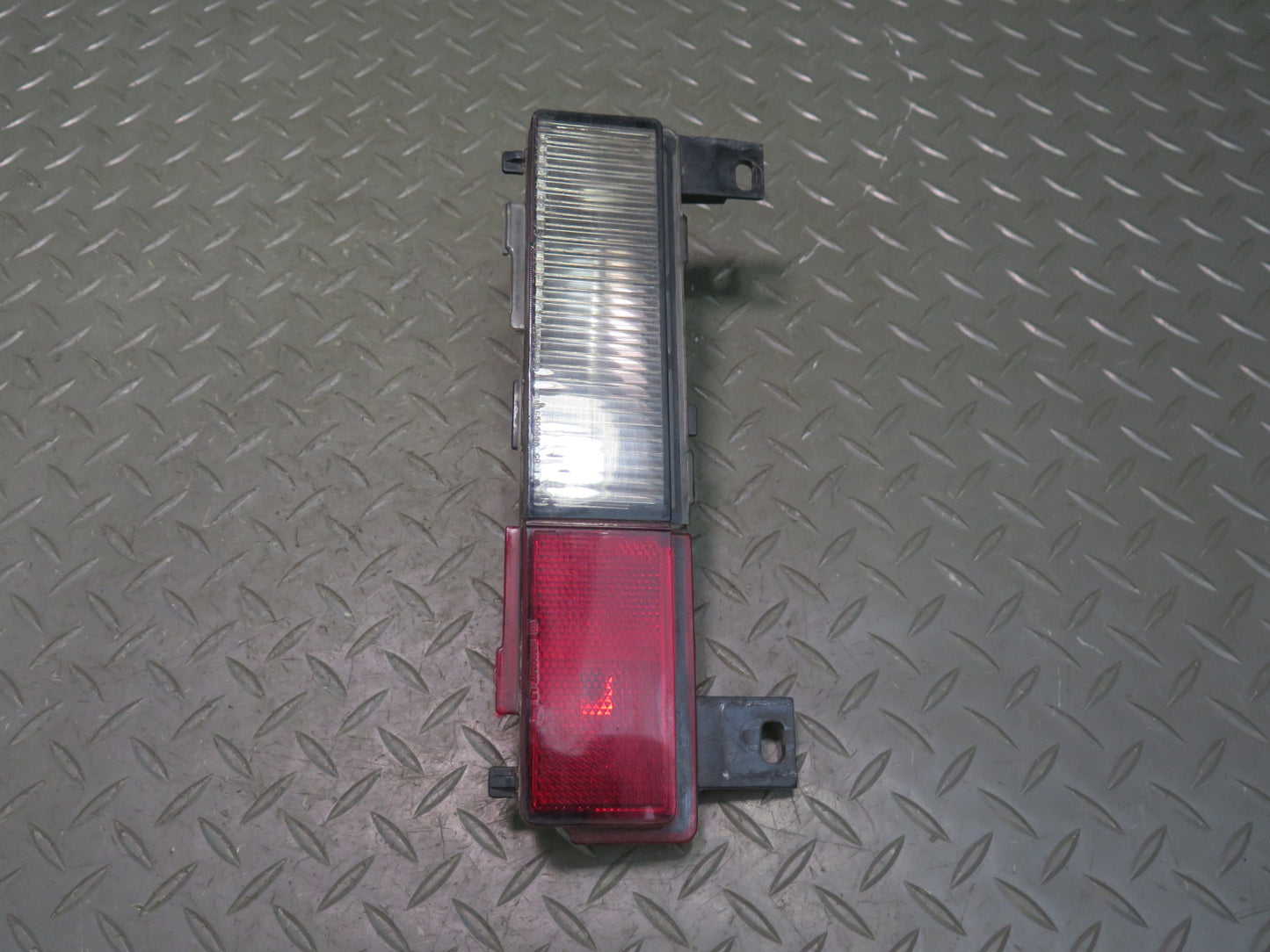 91-96 Chevrolet Corvette C4 Rear Left & Right Side Marker Light Lamp Set OEM