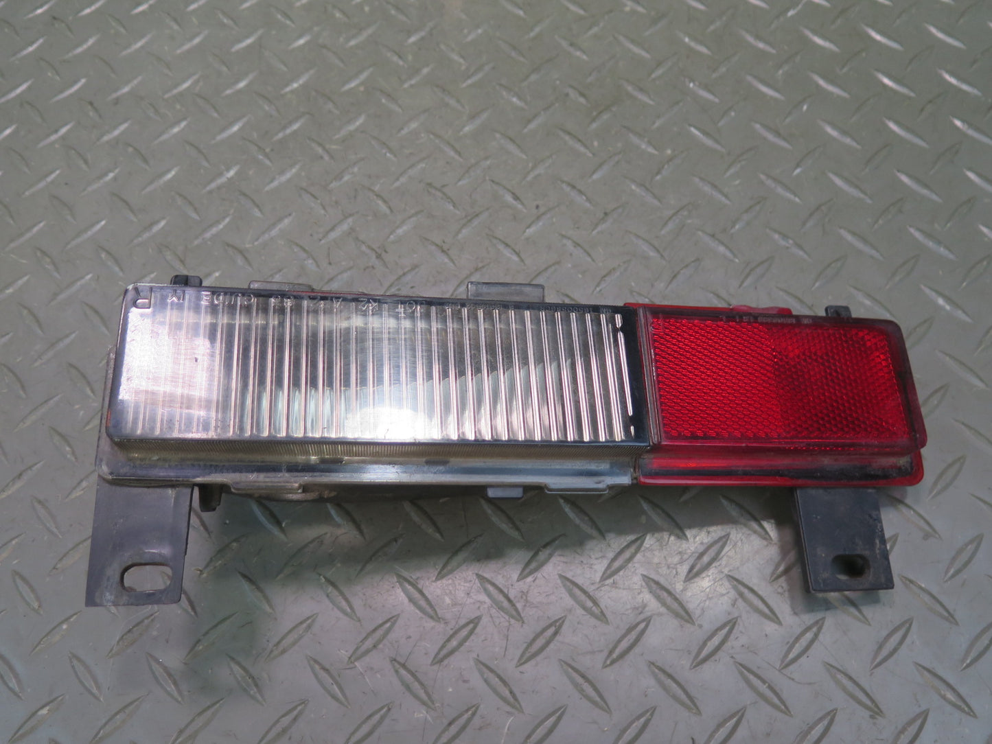 91-96 Chevrolet Corvette C4 Rear Left & Right Side Marker Light Lamp Set OEM