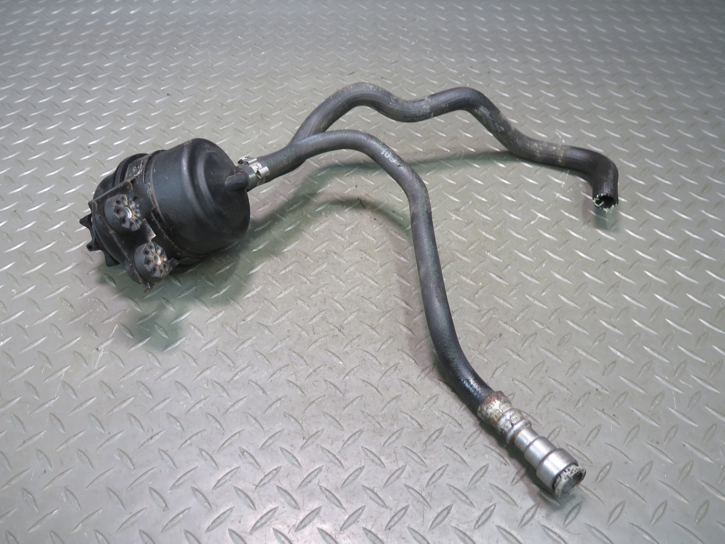 11-13 BMW E90 E91 E92 E93 335i Power Steering Fluid Reservoir w Hose OEM
