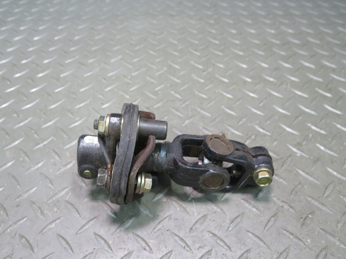 1991-1997 Toyota Land Cruiser FJ80 Steering Flexible Coupling Assembly