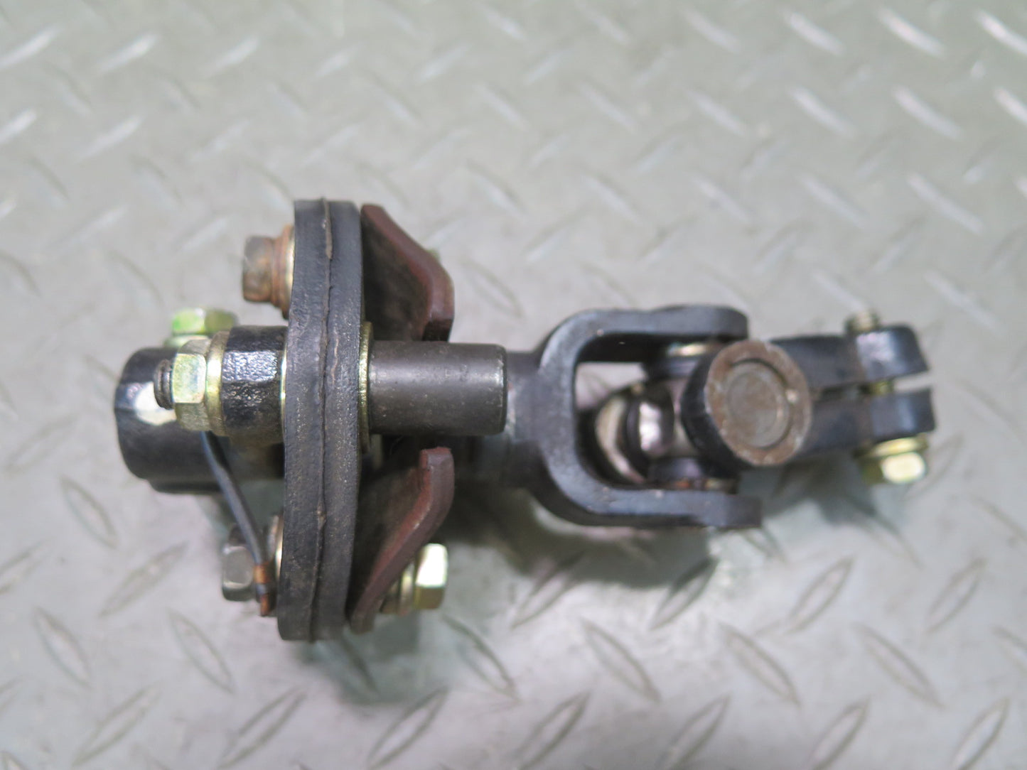 1991-1997 Toyota Land Cruiser FJ80 Steering Flexible Coupling Assembly