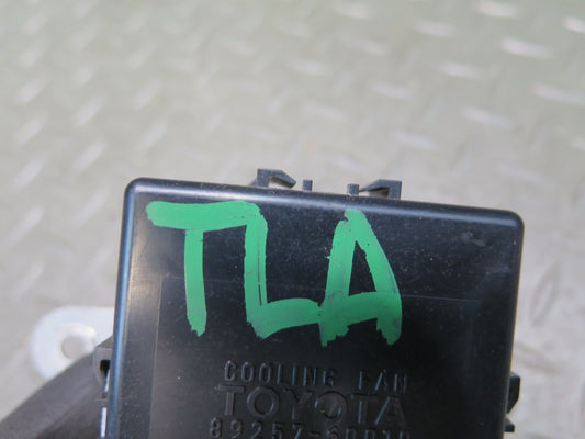 1991-1994 Toyota Land Cruiser FJ80 Cooling Fan Control Module 89257-60010