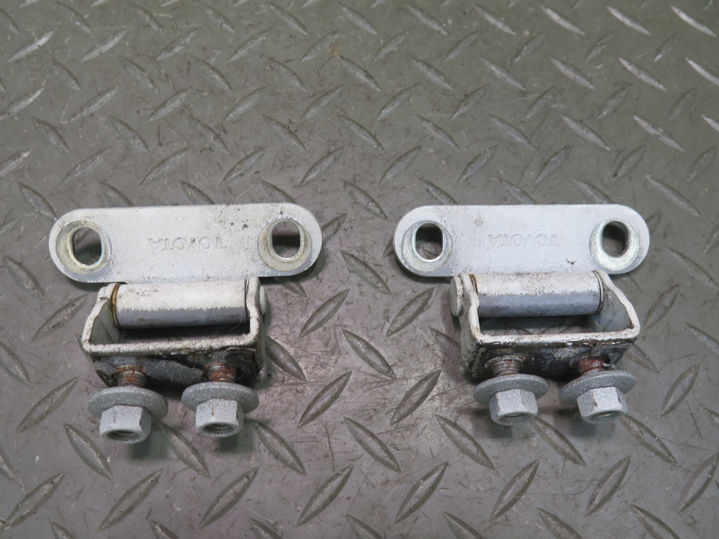 1991-1997 Toyota Land Cruiser FJ80 Upper Hatch Hinge White Set of 2