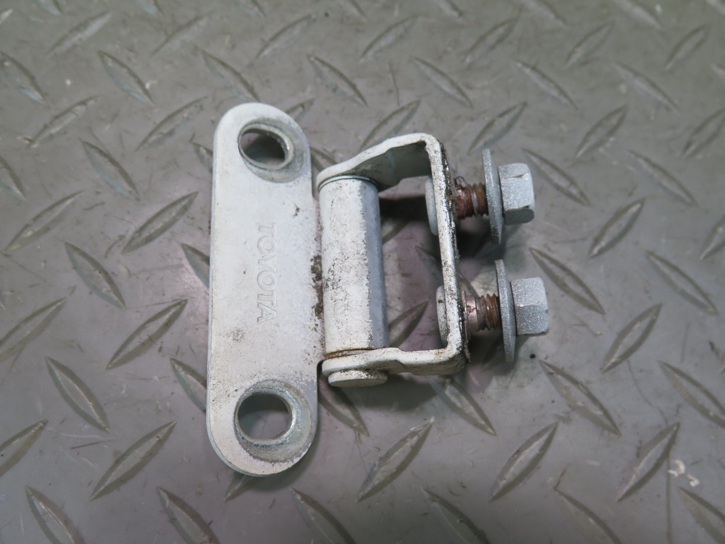 1991-1997 Toyota Land Cruiser FJ80 Upper Hatch Hinge White Set of 2