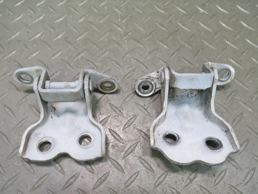 1991-1997 Toyota Land Cruiser FJ80 Front Right Door Upper & Lower Hinge Set of 2
