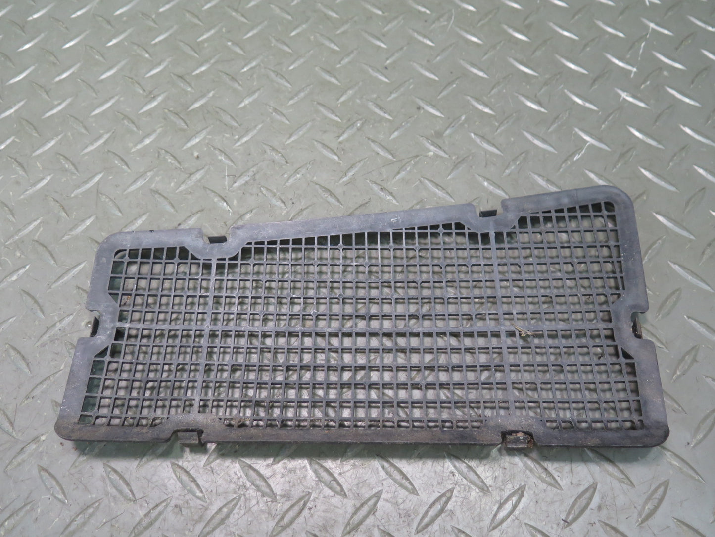 1991-1994 Toyota Land Cruiser FJ80 Set of 3 Cowl Vent Grille Cover Panel