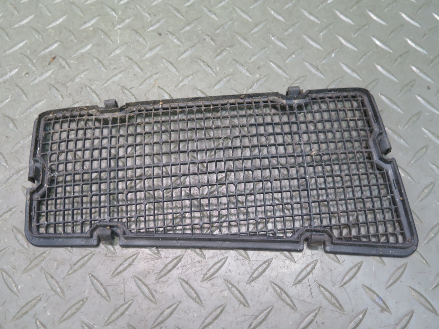 1991-1994 Toyota Land Cruiser FJ80 Set of 3 Cowl Vent Grille Cover Panel