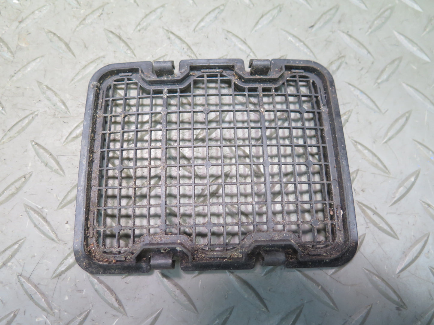 1991-1994 Toyota Land Cruiser FJ80 Set of 3 Cowl Vent Grille Cover Panel